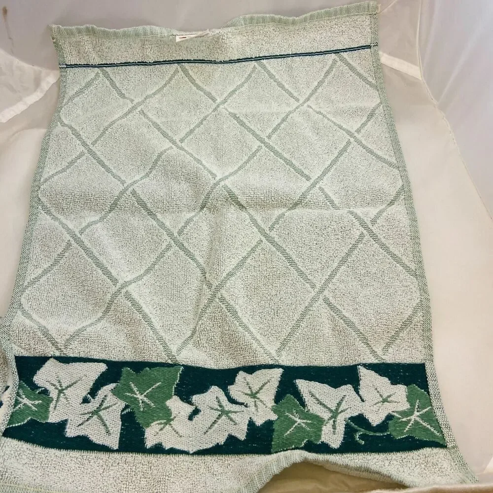 #4332 Santens VTG cotton hand and wash towels
